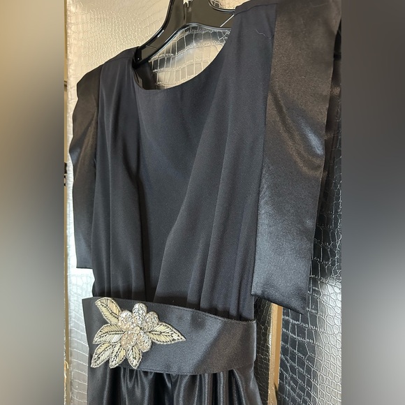 Act 1 Elegant Vintage Black Jumpsuit with Embellished Belt - Picture 5 of 16